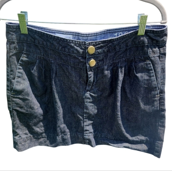 Women’s Gap Blue Dark Wash Gap 1969 Denim Pleated Front Mini Skirt Size 8 Preppy - Picture 3 of 6